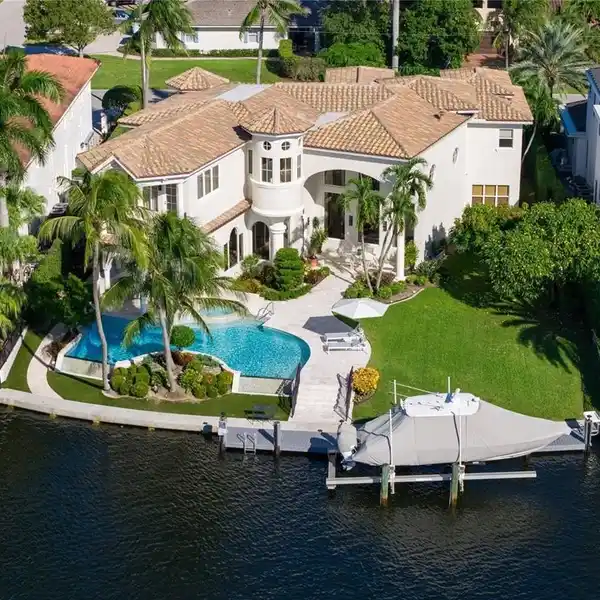 CUSTOM DEEPWATER ESTATE IN LIGHTHOUSE POINT