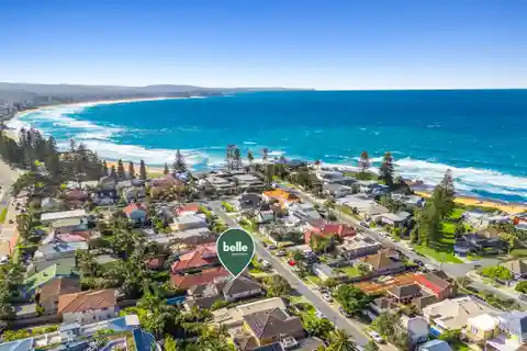 Elegant Beachside Residence with Pool and Cabana