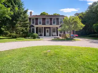 Lovely Four Bedroom Pool Home for Rent