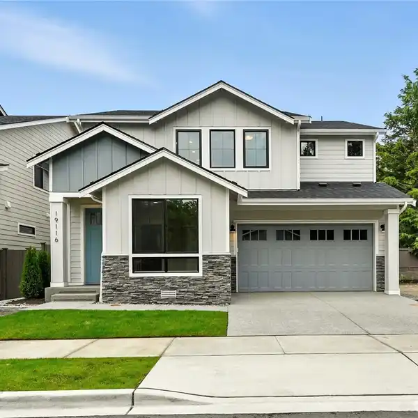 MODERN FARMHOUSE LIVING IN BOTHELL’S COYOTE WOODS