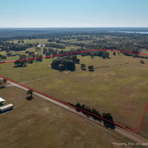 85.5 ACRES PERFECT FOR A PRIVATE ESTATE