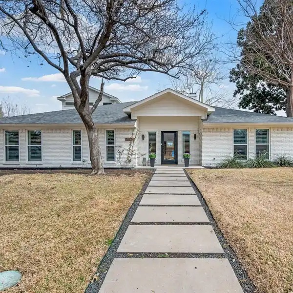 BEAUTIFUL FIVE-BEDROOM HOME