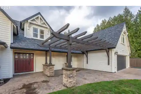 Beautifully Remodeled Custom Home on 1.45 Acres