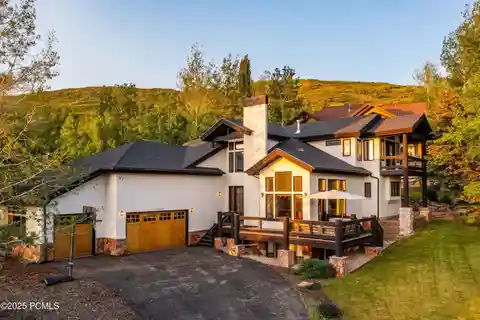 Exceptional Home in Upper Jeremy Ranch