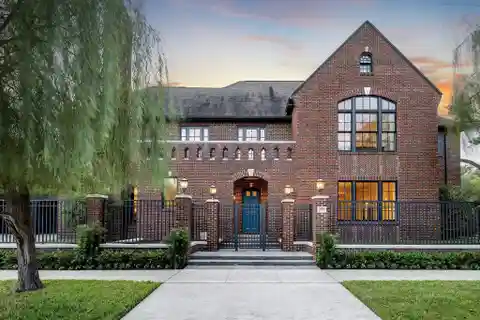 Magnificent Dillon Kyle Designed English Manor