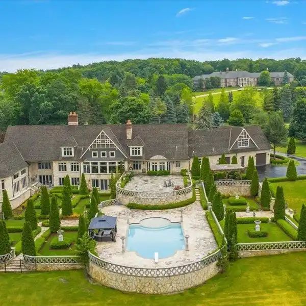 PRIVATE 12-ACRE FRENCH COUNTRY MANOR ESTATE