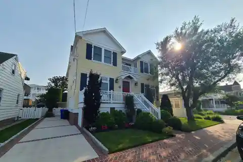 Lovely Blend of Old and New