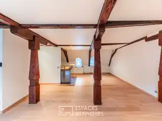 House with Swimming Pool in the Heart of the Gulf of Morbihan Town
