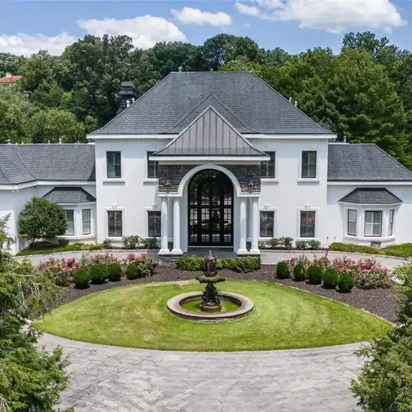 EQUESTRIAN ESTATE ACROSS FROM THE CHATTAHOOCHEE RIVER