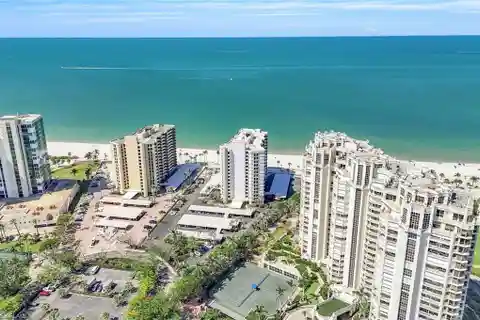 Welcoming Beach Luxury at Gulfside