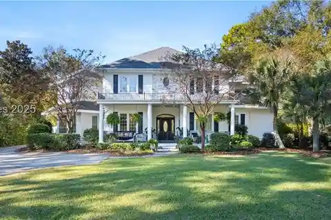 Exceptional Living in Palmetto Hall