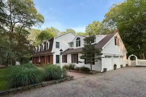 Gracious Colonial in a Sought-after Neighborhood