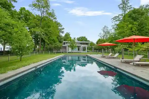 Architectural Gem on Lake Michigan