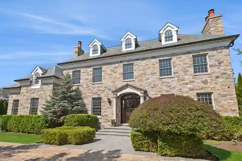 Masterfully Crafted Luxury Estate