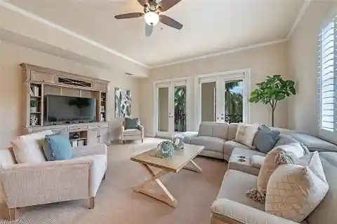 Stunning and Rarely Available Tiburn Penthouse