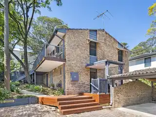 Light-Filled Home in Elevated Position