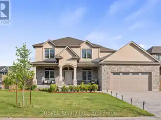Executive Home in Prestigious Fernwood Estates
