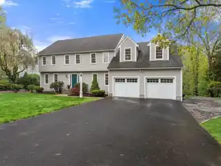 Exceptional Colonial in Algonquian Estates