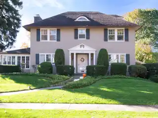 The Grand Dame of Ellison