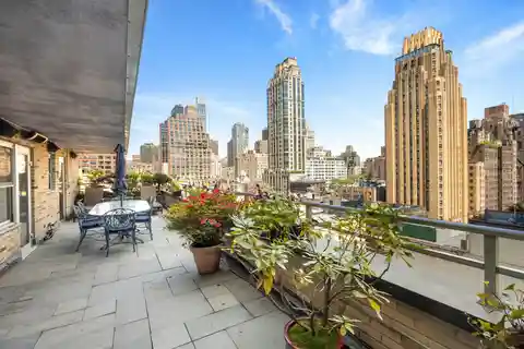 The Largest Residence at Beekman East