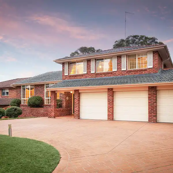 SPACIOUS LIGHT-FILLED HOME