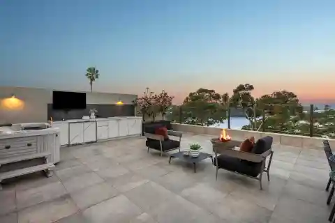 Exquisite Residence in the Pindari Development