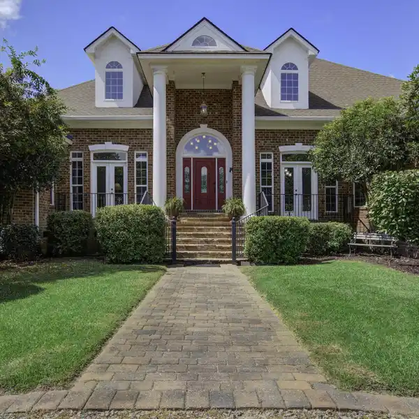 BREATHTAKING CUSTOM ESTATE ON FIVE ACRES