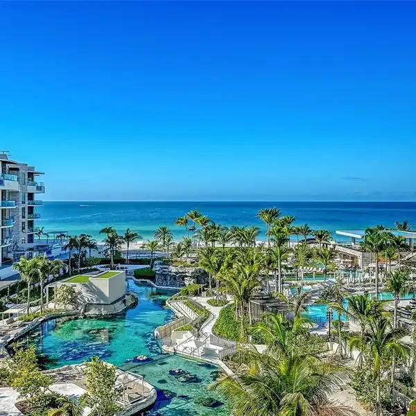 CENTER RESIDENCE AT THE ST. REGIS LONGBOAT KEY
