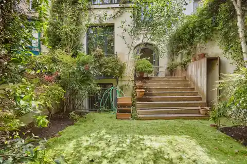 Private 1880s Mansion