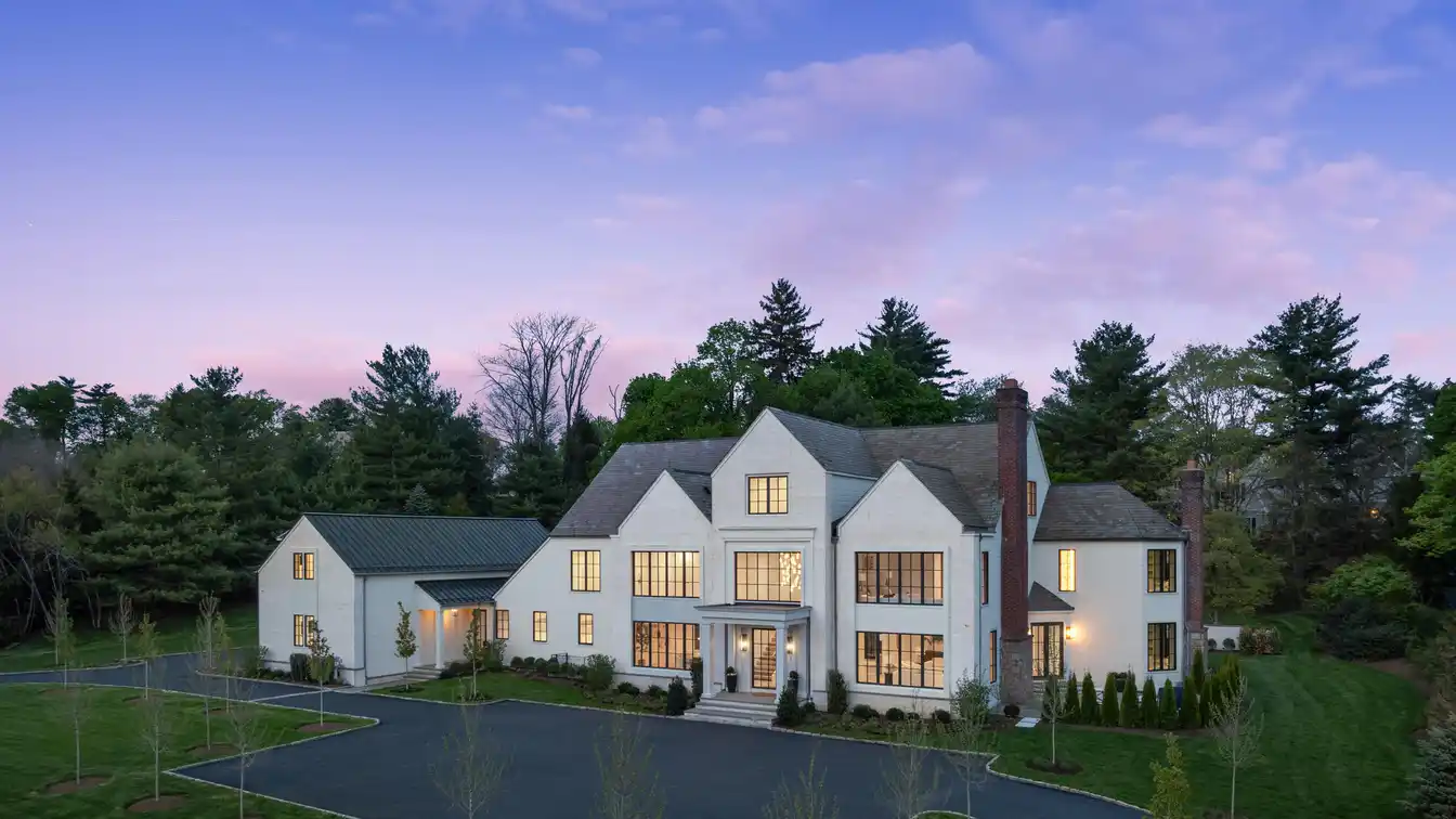Sensational Completely Refreshed Home in the Heart of Mid-country