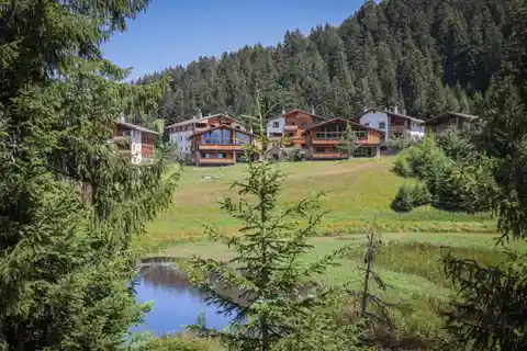 Exclusive Chalets at the PrivÀ Alpine Lodge Lenzerheide