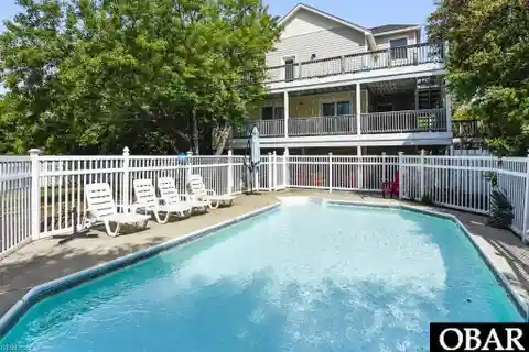 Beach Contemporary Home in the Heart of Duck