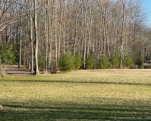 SERENE ACREAGE
