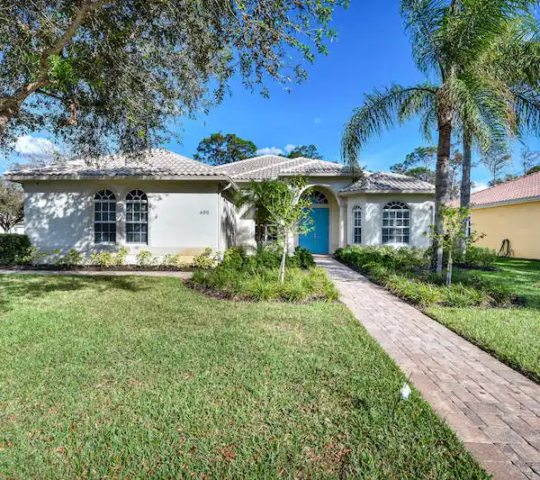 UNIQUE HOME IN FABULOUS HORSE CREEK ESTATES