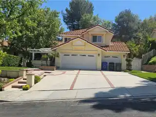 Modern Living Combined with Comfortable Suburban Charm