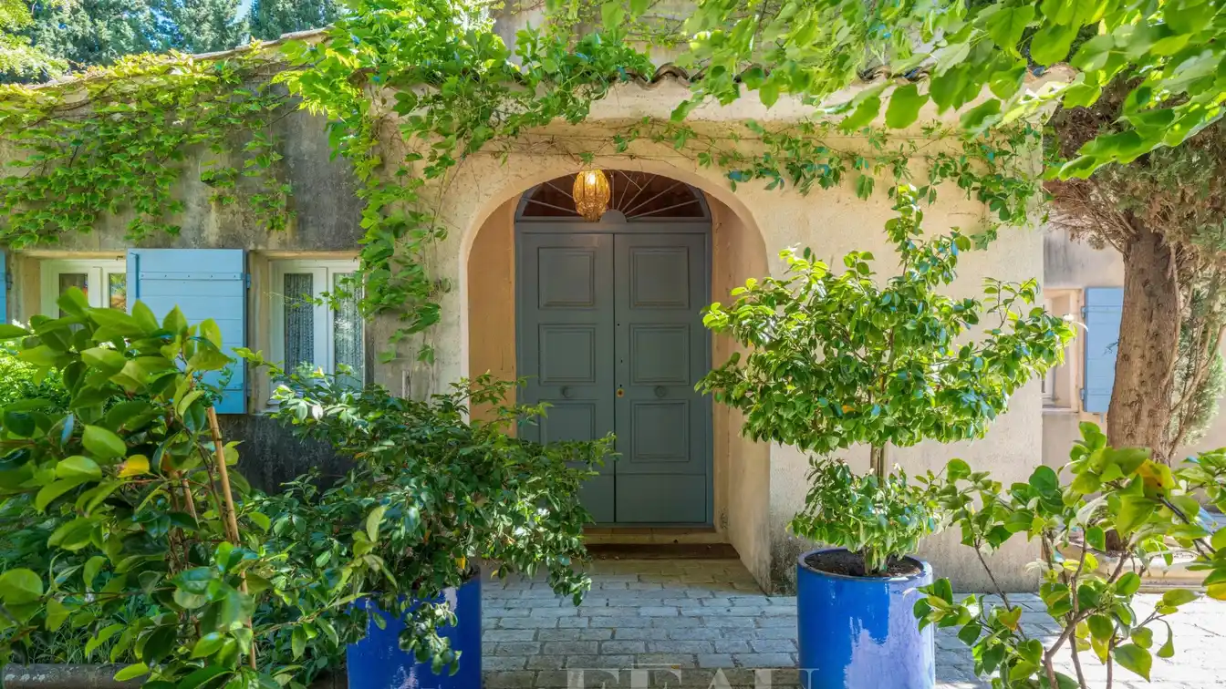 Delightful Property in a Peaceful Setting