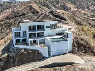 The Nayara Estate