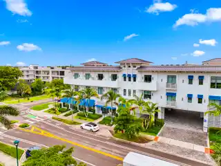 Fabulous Turnkey Opportunity in the Heart of Olde Naples