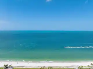 Luxurious and Charming Beach Condominium