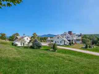 Grand Estate and Farm with Stables