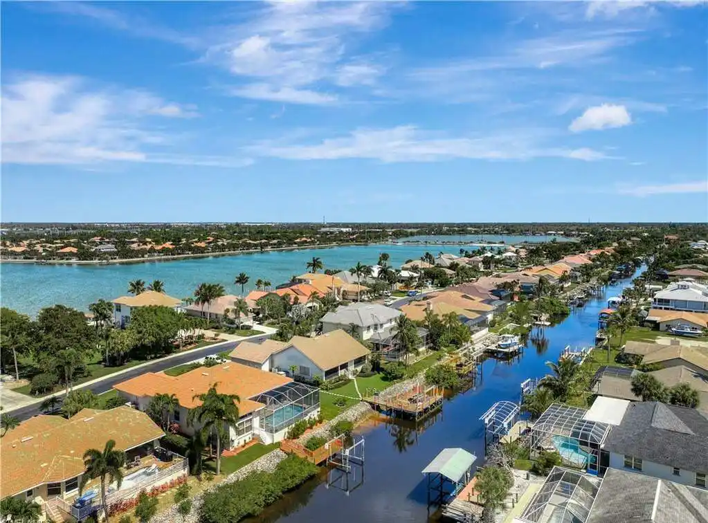 Gulf Access Home in Prestigious Harborage