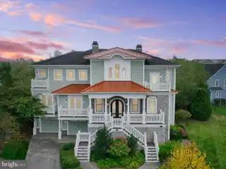 Exceptional Echelon Custom Home