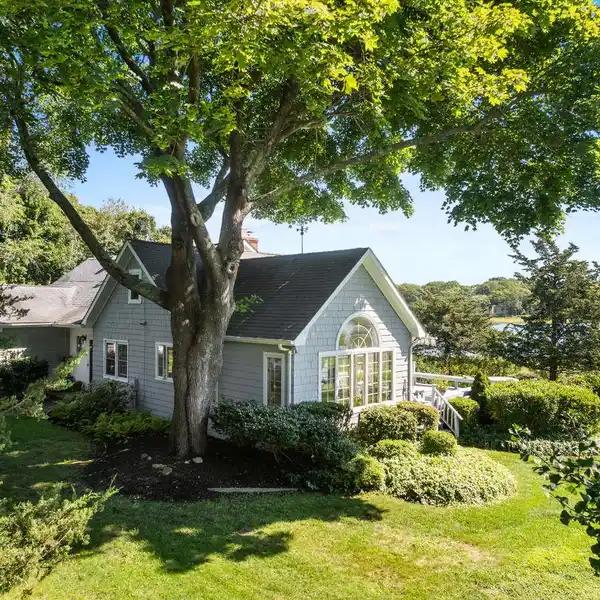 NORTH FORK WATERFRONT HAVEN