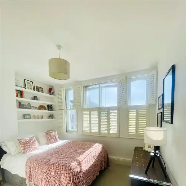 TWO BEDROOM FLAT WITH TERRACE