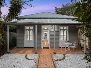 Newly Refreshed Home in an Exceptional Cul-De-Sac