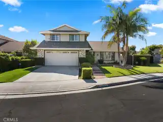 Spacious Two-Story Home Near Huntington Beach