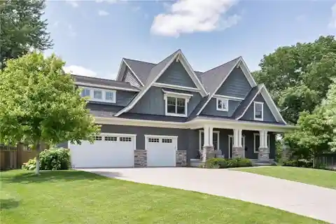 Private Sanctuary in Coveted Highlands