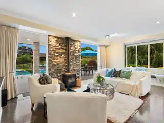 Astonishing Resort-Style Country Haven