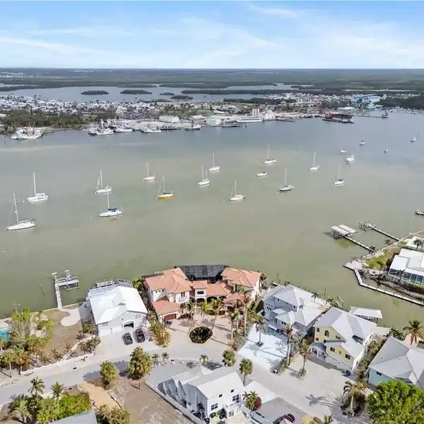 BAYFRONT MASTERPIECE ON ESTERO ISLAND