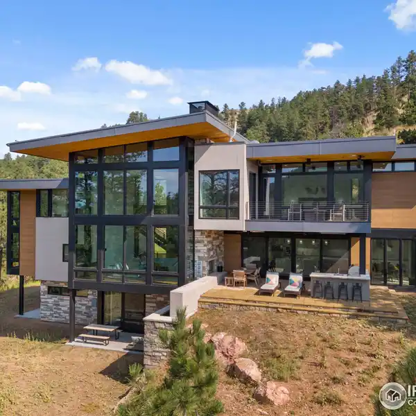 TRULY ONE-OF-A-KIND MOUNTAIN MODERN RETREAT ON 40 ACRES